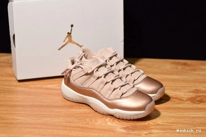 ROSE 11 (W) JORDAN RETRO GOLD - LOW 0811